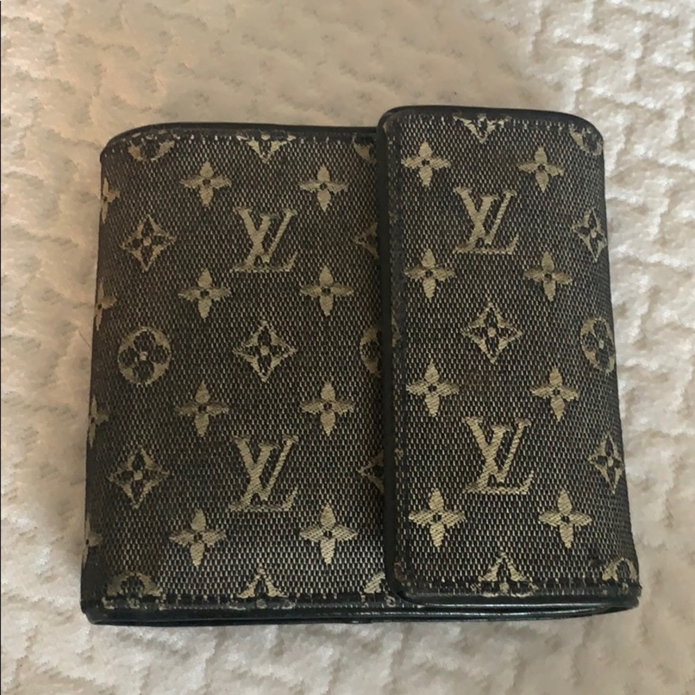 Louis Vuitton wallet